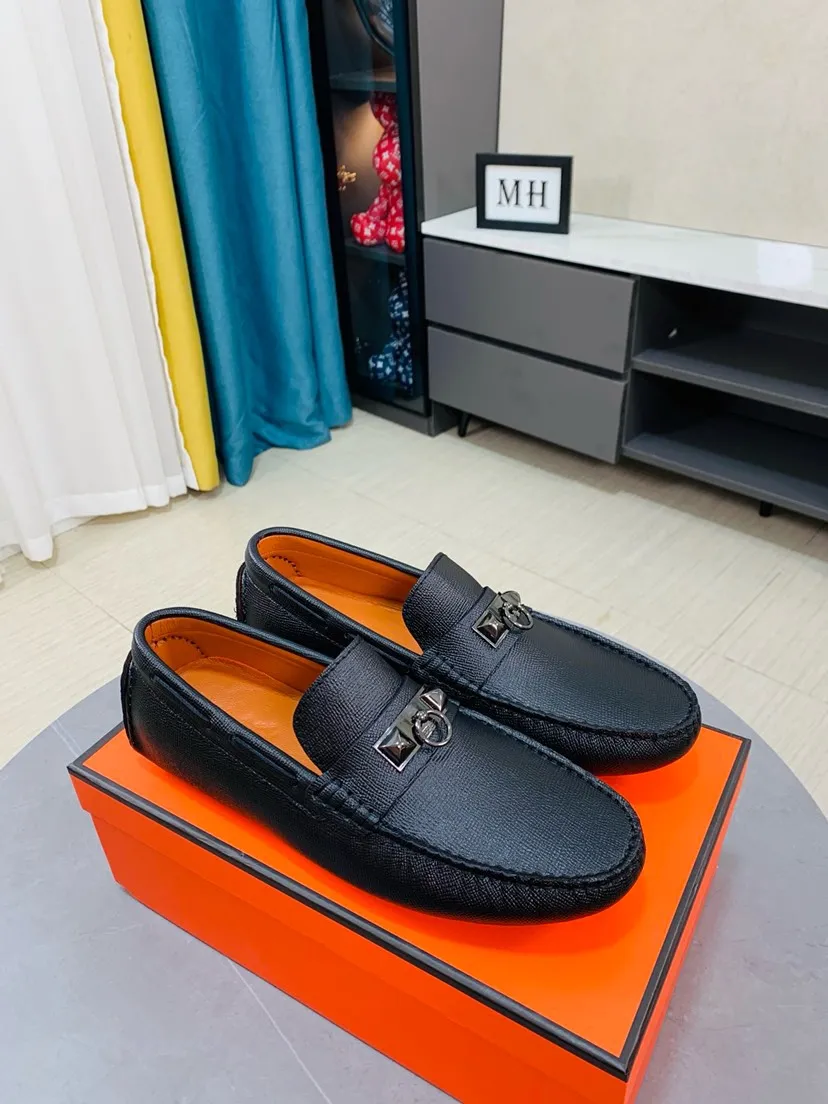 Men's men's shoes 💰458🌹🌹 Comes with packaging [Hermès] Hermès 🚹 Men's new bean slip-on shoes, full of charm, luxury style gentleman's shoes. Hermès exquisite hardware buckle accessories (❌refuse to fade) embossed design elements... interpret the brand image design concept 👑 Material imported cowhide ➕ Selected genuine leather lining ➕ Brand wear-resistant sole stitching 🔍🔍 Size: 38-44